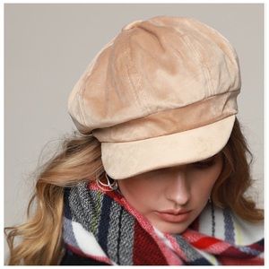 Accessories - FLASH SALE Classic Velvet Newsboy Hat Cap Tan NWT Accessories - FLASH SALE Classic Velvet Newsboy Hat Cap Tan NWT
